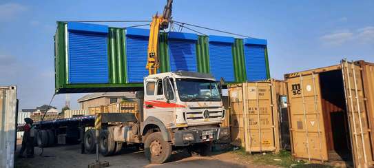 40FT Container Shops/Stalls image 2