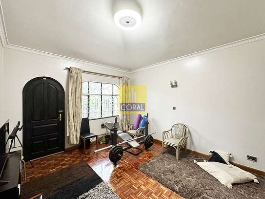 5 Bed Villa in Riverside image 1