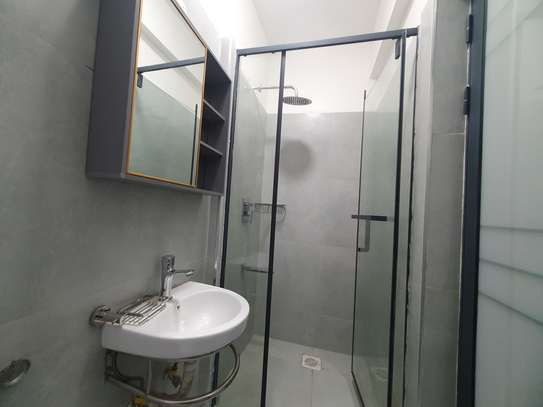 2 Bed Apartment with En Suite in Westlands Area image 6