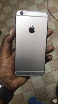 Apple iPhone 6 64 GB Gray image 1