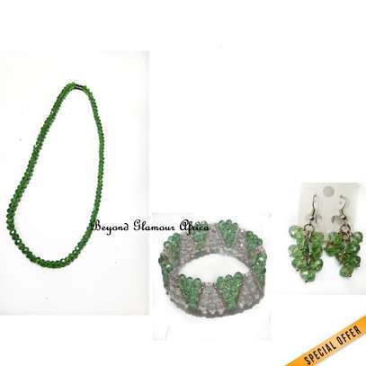 Ladies Crystal Green Jewelry Set image 1