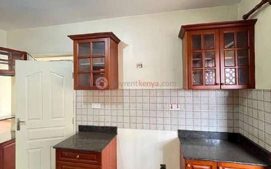 3 Bed Apartment with En Suite in Kileleshwa image 5