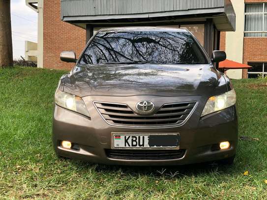 Quick sale well maintained Toyota camry image 9