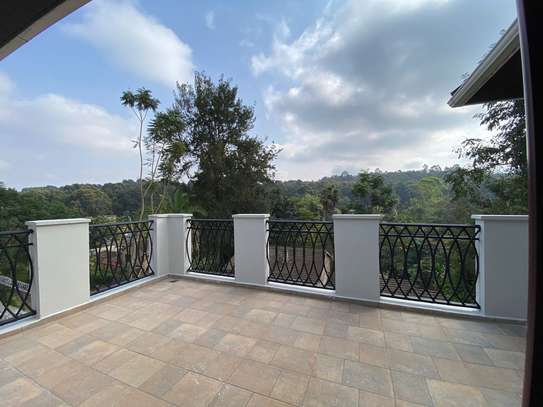 4 Bed Villa with En Suite in Westlands Area image 11