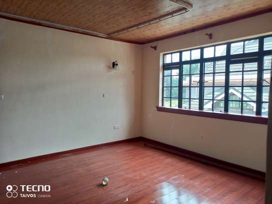 6 Bed House with En Suite at Off Ruaka Rd image 5
