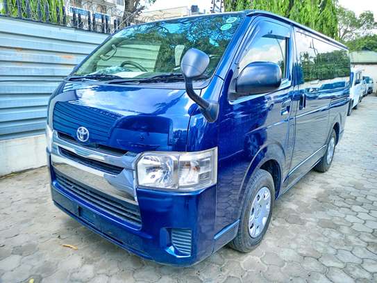 Toyota Hiace blue 💙 image 7