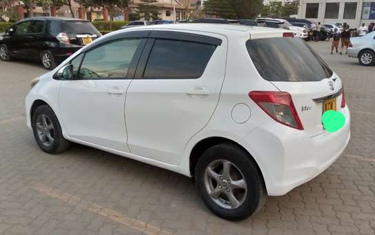 Kenyan Well Used Toyota Vitz 2012 1000CC For Sale!! image 4