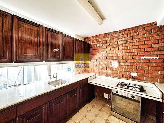 3 Bed House  in Upper Hill image 4