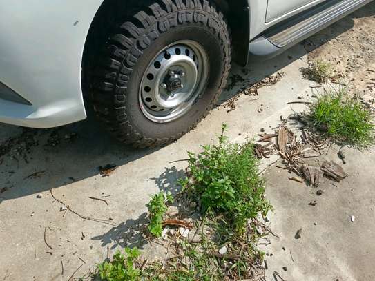 Toyota Hilux single cabin on sale image 4