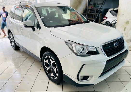 Subru Forester 2016 Non turbo Pearlwhite image 7