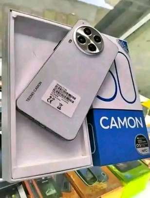 Tecno camon 30 image 2