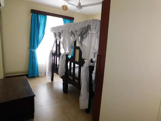 Furnished 2 Bed Apartment with En Suite in Nyali Area image 7