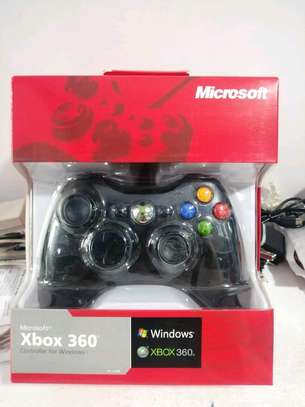XBOX PC WIRED GAME PAD image 1