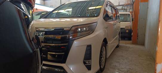 Toyota Noah WxB White 2018 image 2
