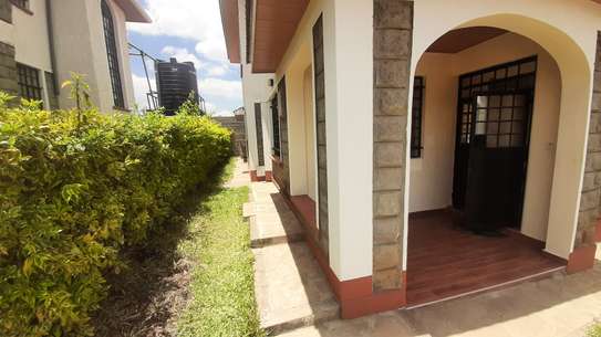 4 Bedroom All Ensuite Maisonette with SQ image 13