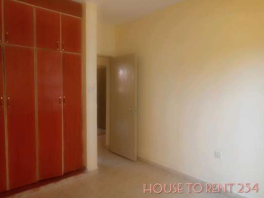 TO RENT TWO BEDROOM ENSUITE TO RENT image 8