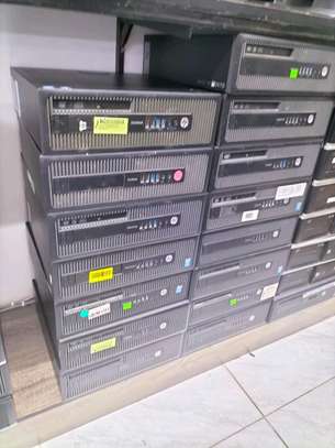 🔥HP Elitedesk 800 G1🔥
core i5 4th Gen
4GB RAM
500GB HDD image 1