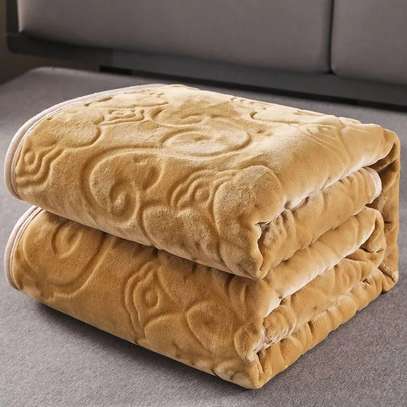 luxury warm and light soft blankets image 8