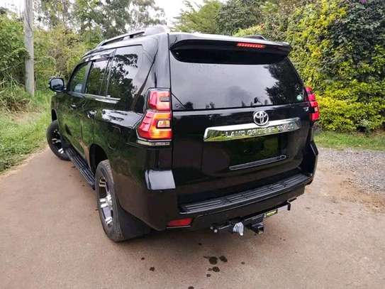 2017 Toyota land cruiser Prado TX diesel in Nairobi image 5