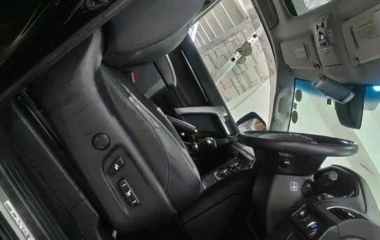 Toyota land Cruiser Prado TZ-G Black 4wd 2018 image 4