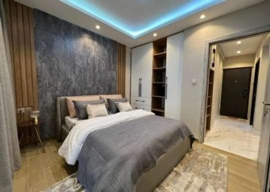 1 Bed Apartment with En Suite at Padimore Road image 2