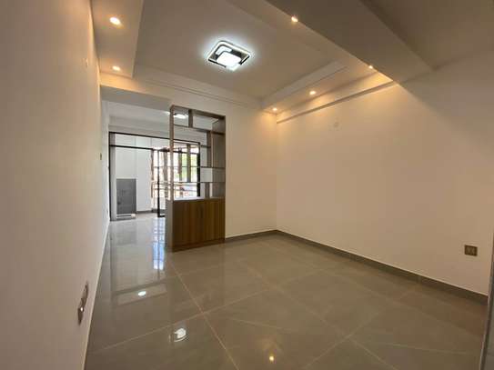 Studio Apartment with En Suite in Lavington image 1