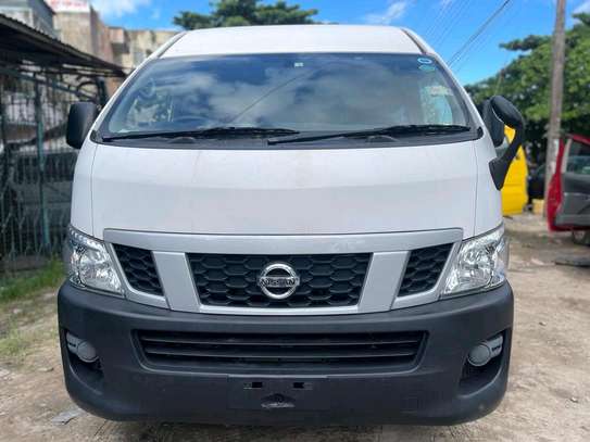 Nissan Caravan NV350 2016 image 2