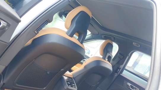 Volvo XC60 D4  4wd sunroof image 10