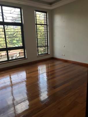 4 Bed Apartment with En Suite in Westlands Area image 11