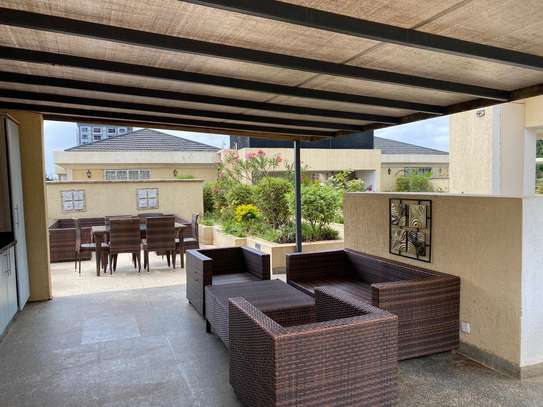 Serviced Studio Apartment with En Suite in Lavington image 10