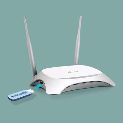 TP Link 3G/4G WIRELESS ROUTER WITH USB PORT image 1