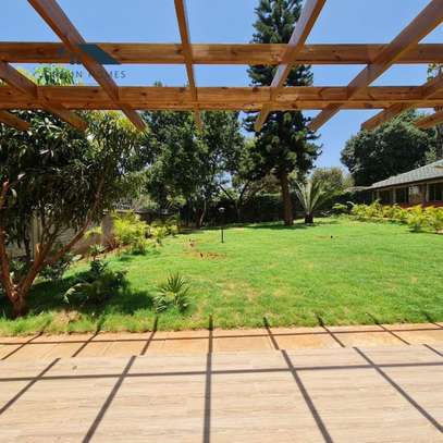 4 Bed House with En Suite at Old Kitisuru image 7