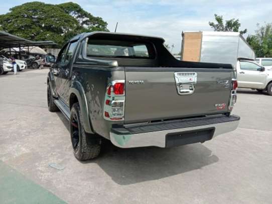 TOYOTA HILUX DOUBLE CAB -2013 image 4