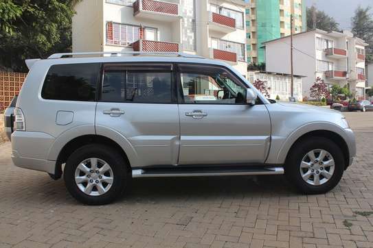 Mitsubishi Pajero DiD Exceed Rockford 2019 112,000 Kms image 2
