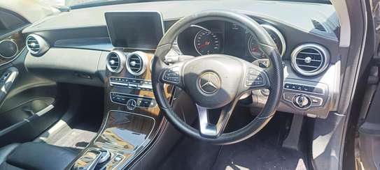 Mercedes Benz C200 Black 2017 image 5