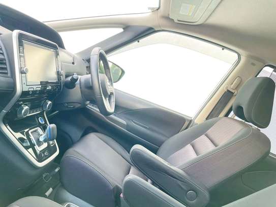 NISSAN SERENA HIGHWAY STAR E POWER 2019MODEL image 6