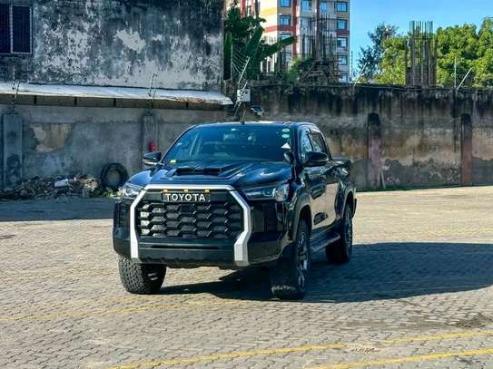 Toyota Pickup Truck Black Double Cab Powerful image 3
