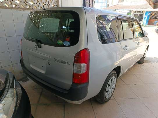 Toyota probox F xtra image 7