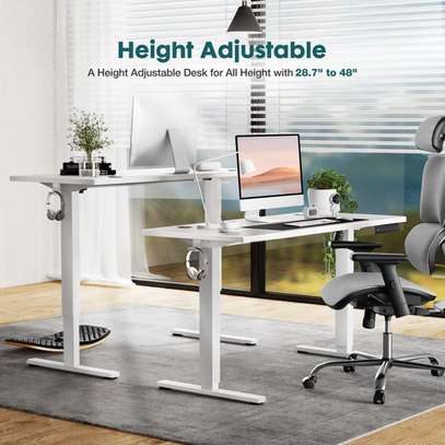 Height adjustable electric standing desk image 4