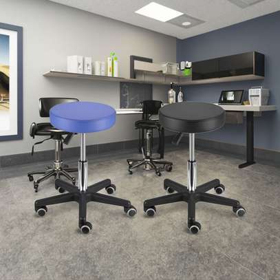 Barstool; Black Adjustable Barstool in Ogembo image 3