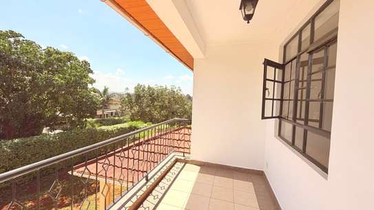 5 Bed Townhouse with En Suite in Kitisuru image 11