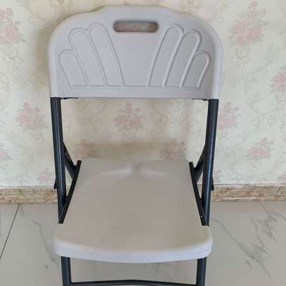 Heavy Duty Foldable Outdoor Chair image 2