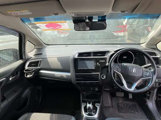 Honda fit Hyrid black 2018 image 6