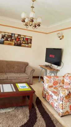 Stunning Fully furnished 2 Bedrooms Apartment In Westlands image 15