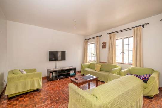2 Bed Apartment with En Suite in Kilimani image 25