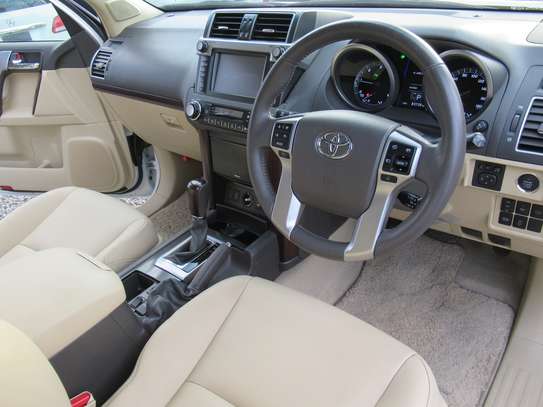 Toyota Land Cruiser Prado diesel 2015 image 9