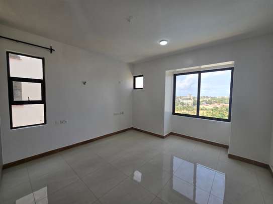 3 Bed Apartment with En Suite in Nyali Area image 35