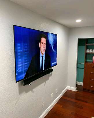 TV wall Mounting Services image 2