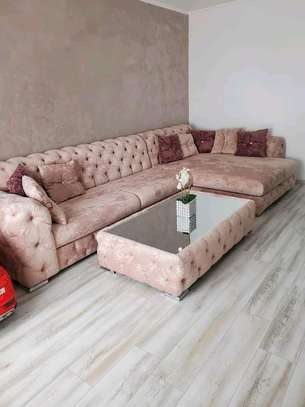 Latest five seater L shaped chesterfield sofa/pouf image 1