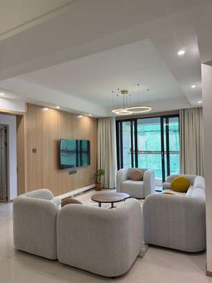 2 Bed Apartment with En Suite at Rhapta Road image 2